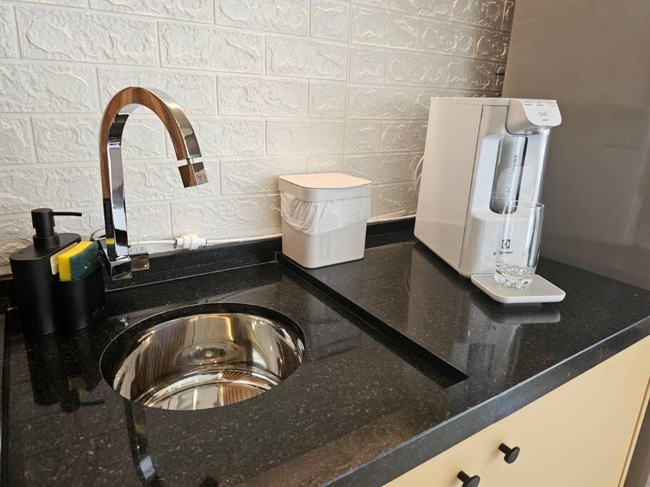 Apto Novo No Centro De C/garagem Apartamento *